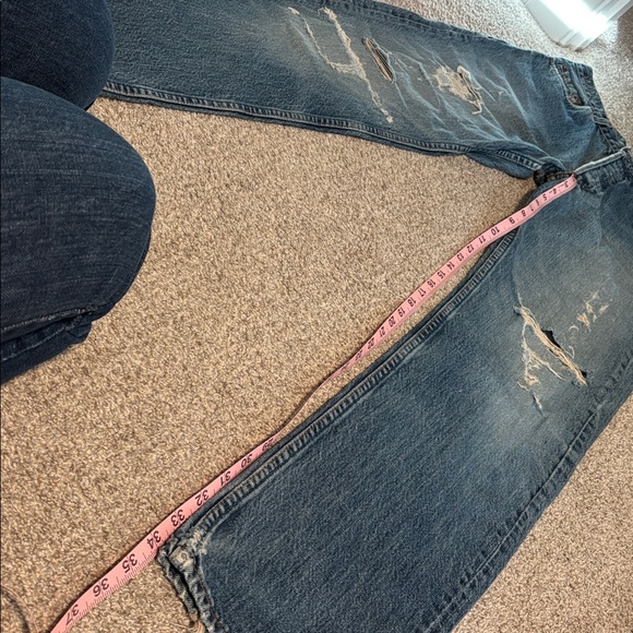 Distressed Levi’s 501 Blue Jeans - Picture 10 of 15